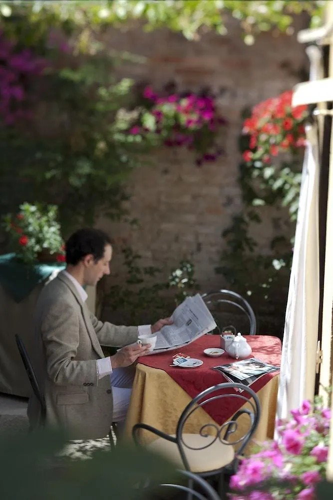 Locanda Gaffaro Venice Bed & Breakfast