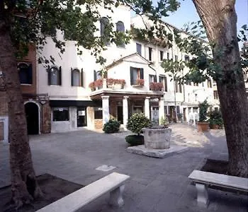 *** Bed & Breakfast Locanda Gaffaro Venice Italy